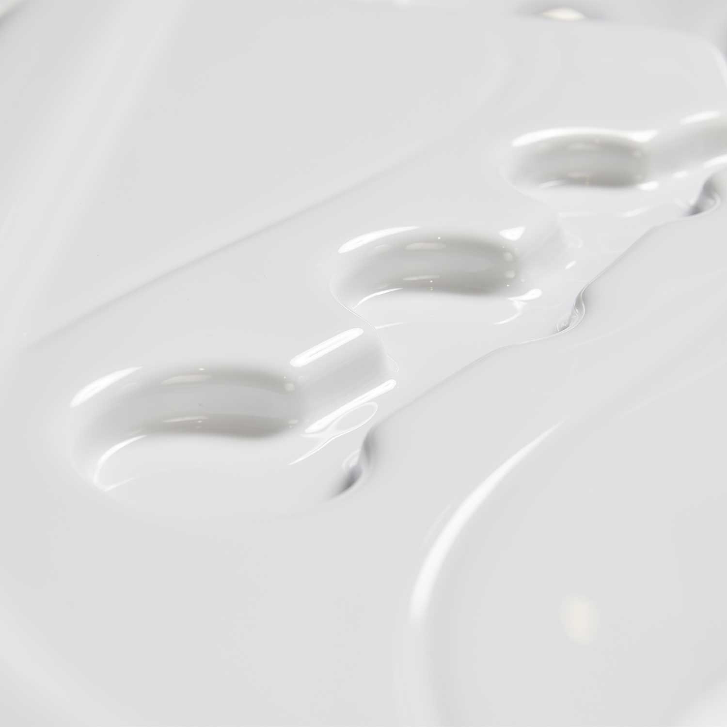 WM00569_pluto_details_04 WM00569_pluto_details_04