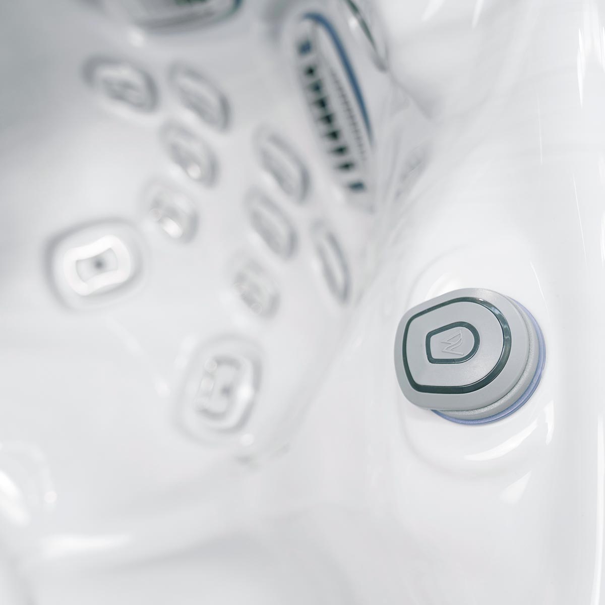 Wellis Elbrus hot tub Wellis Elbrus hot tub