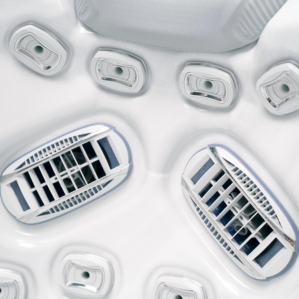 Wellis Elbrus hot tub Wellis Elbrus hot tub