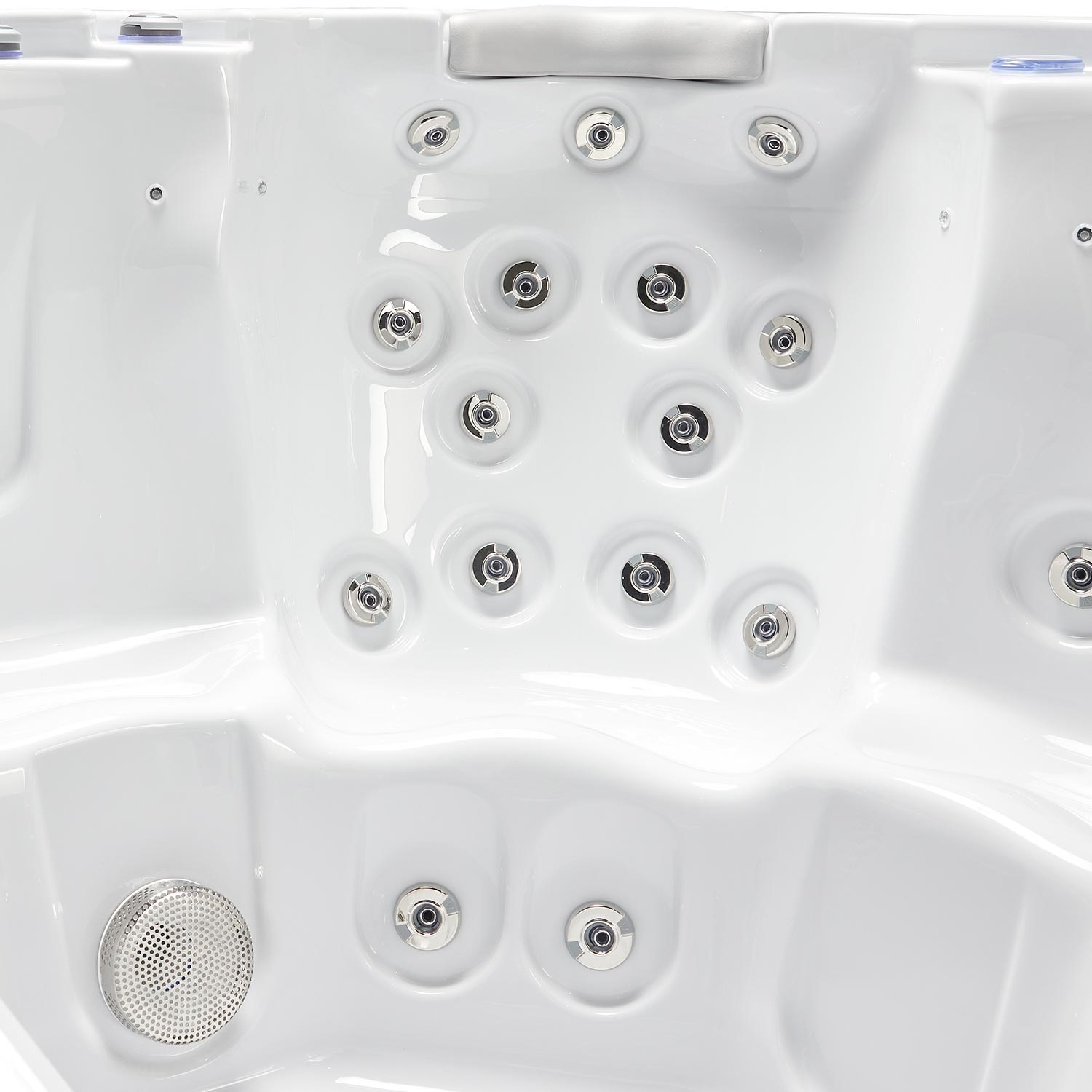 Wellis_jupiter_hot_tub_detail6