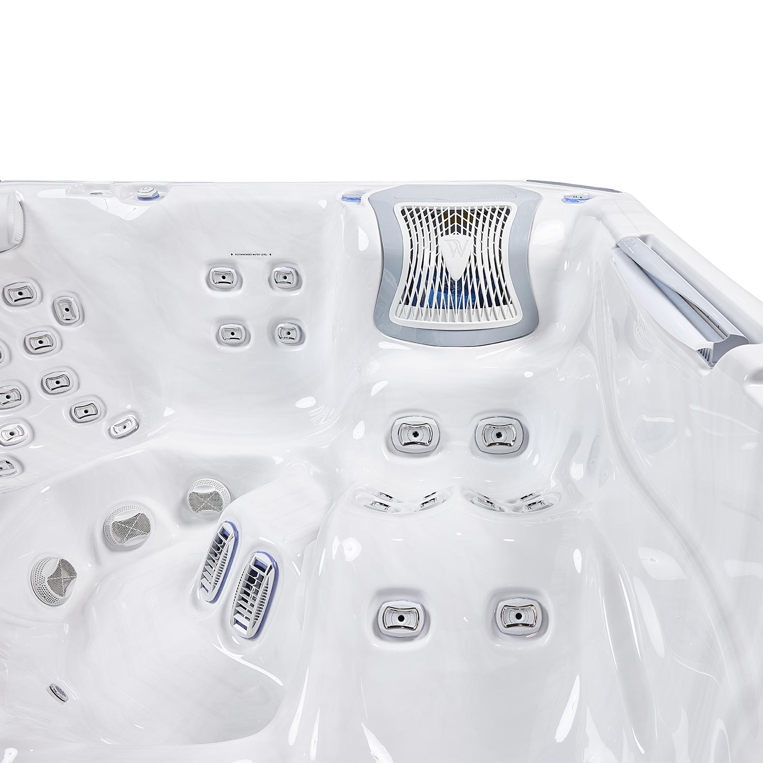 Wellis Kilimanjaro hot tub